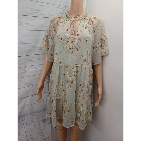 H M Tiered Dress Light Green Floral Cottage Sz 6 Short Sleeve Line - Picture 1 of 7